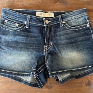BKE Payton Denim Shorts Size 29 Dark Wash Distressed Stretch Buckle